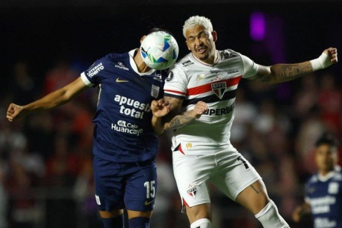 São Paulo bobeou e ficou apenas no empate contra o Alianza Lima - (crédito: Foto: Divulgação/Conmebol) São Paulo bobeou e ficou apenas no empate contra o Alianza Lima - (crédito: Foto: Divulgação/Conmebol)