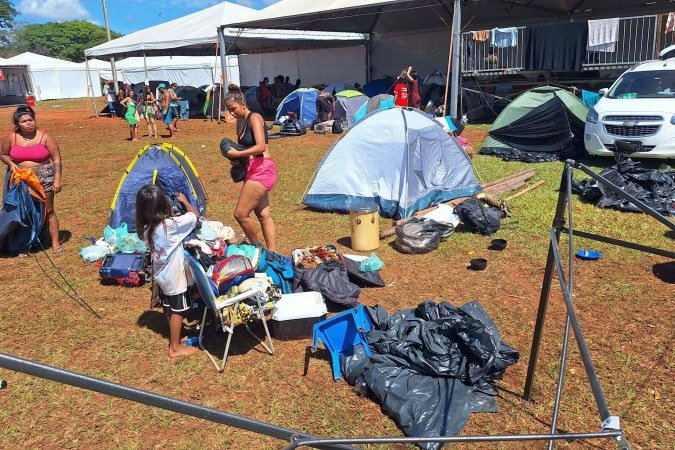O Acampamento Terra Livre será encerrado no dia 10 de abril, com a leitura do documento final que reúne as principais reivindicações e encaminhamentos da mobilização. - (crédito: Carlos Vieira/CB/DA Press) O Acampamento Terra Livre será encerrado no dia 10 de abril, com a leitura do documento final que reúne as principais reivindicações e encaminhamentos da mobilização. - (crédito: Carlos Vieira/CB/DA Press)