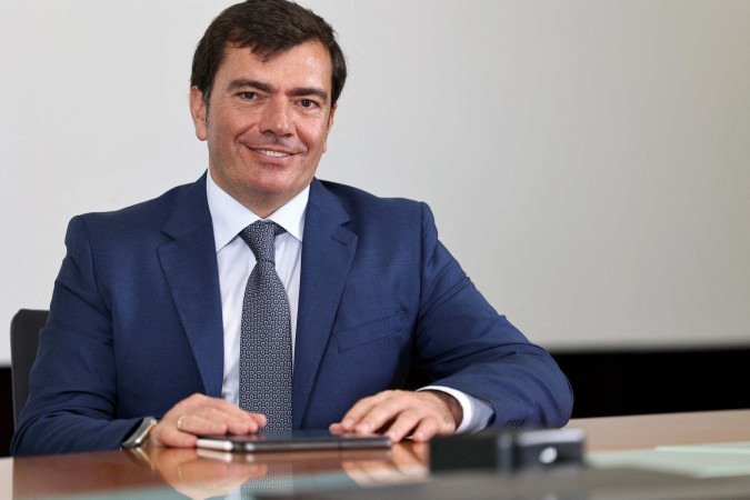 Agustín Escobar e quatro membros da família dele morreram após queda de helicóptero em rio - (crédito: Handout/SIEMENS/AFP) Agustín Escobar e quatro membros da família dele morreram após queda de helicóptero em rio - (crédito: Handout/SIEMENS/AFP)