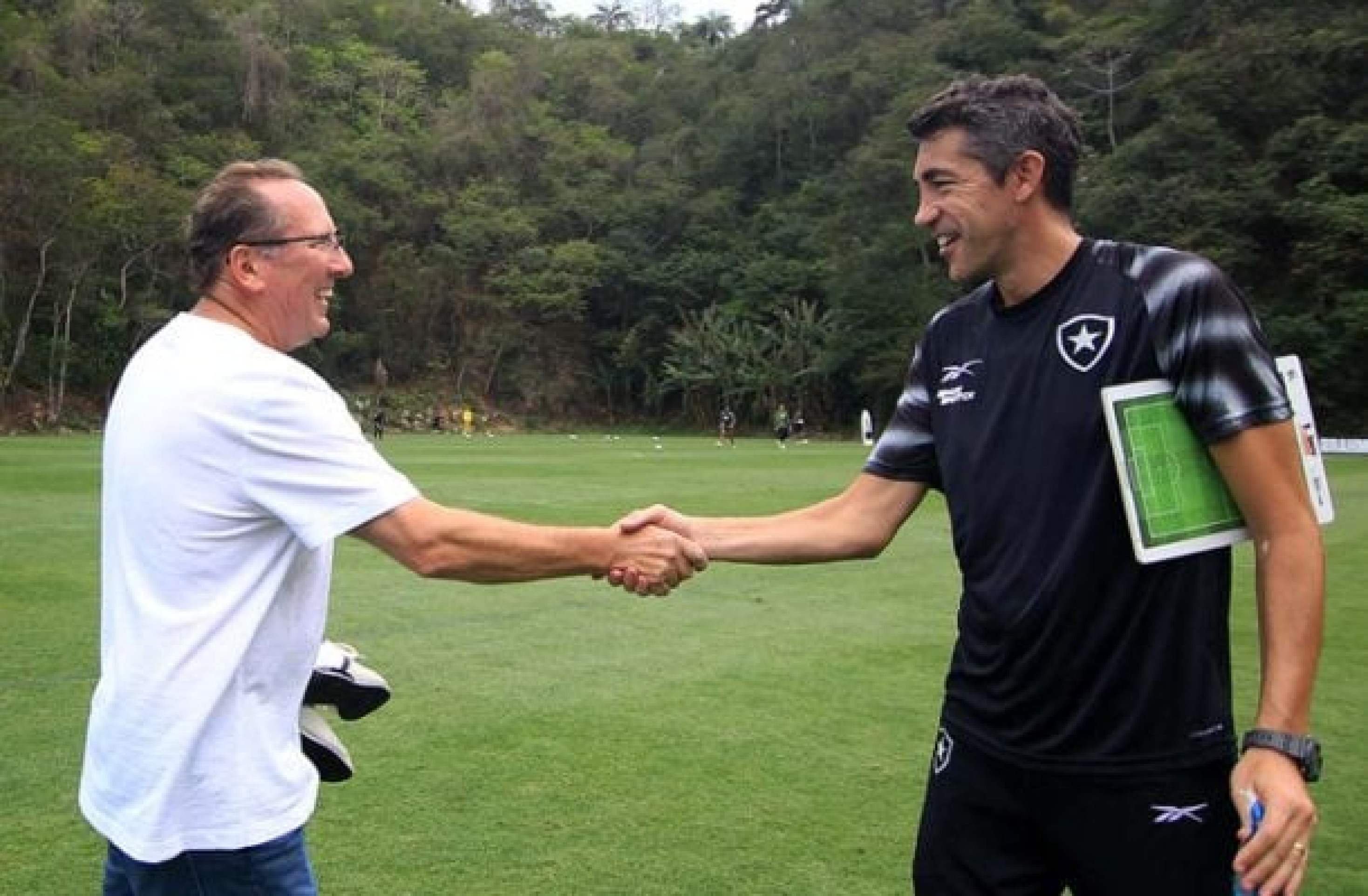Bruno Lage processa John Textor, dono da SAF do Botafogo