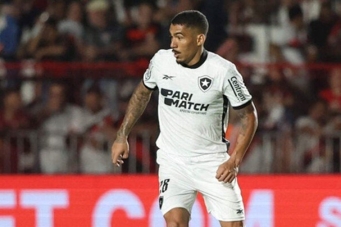 18) ALLAN (Volante) - 3 milhões de euros (R$ 19,8 milhões) - Foto: Vitor Silva/Botafogo