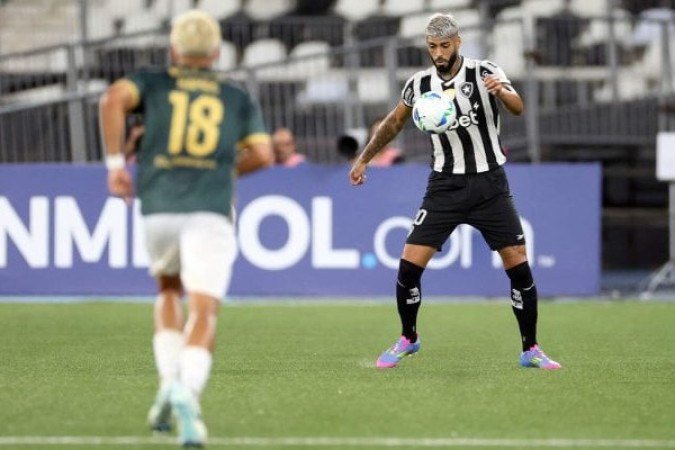 13) BARBOZA (Zagueiro) - 5 milhões de euros (R$ 33 milhões) - Foto: Vitor Silva/Botafogo  