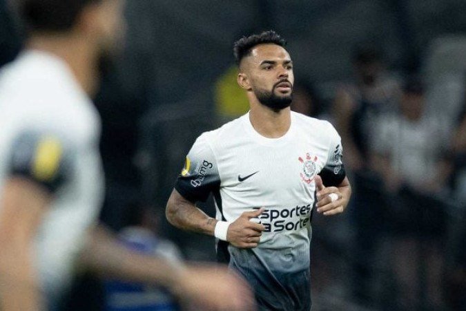 RANIELE – Também substituído no intervalo, falhou na missão e deu muito espaço para o time adversário. Além disso, pecou na qualidade dos passes. NOTA: 4,0. Foto: Rodrigo Coca/Agência Corinthians