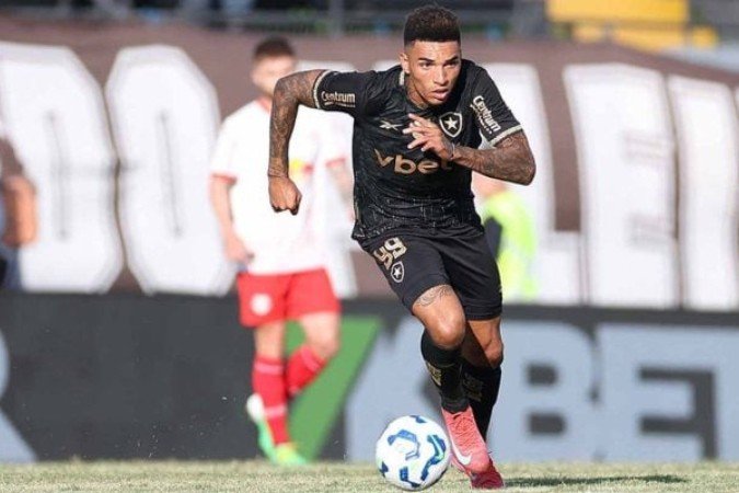 Igor Jesus, em Bragantino 1x0 Botafogo neste sábado (12) - (crédito: Foto: Vítor Silva/Botafogo) Igor Jesus, em Bragantino 1x0 Botafogo neste sábado (12) - (crédito: Foto: Vítor Silva/Botafogo)