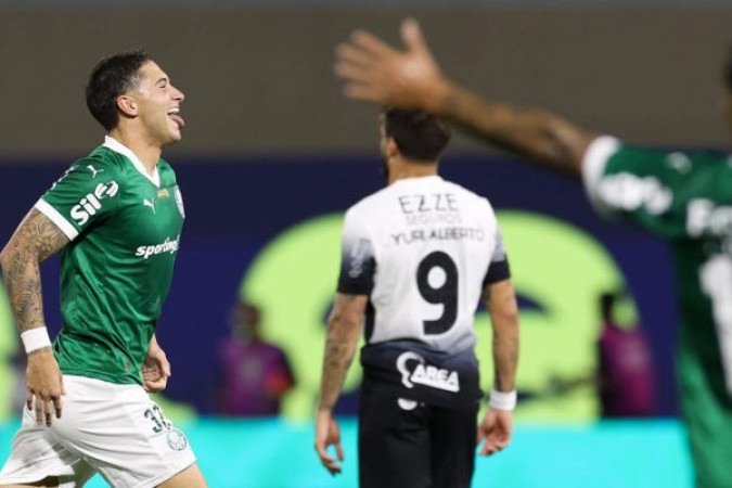 EMILIANO MARTÍNEZ - Teve grande atuação, tanto defensiva quanto ofensivamente. Acertou um chute de rara felicidade e fez um golaço. NOTA: 8,0 - Foto: Cesar Greco/Palmeiras