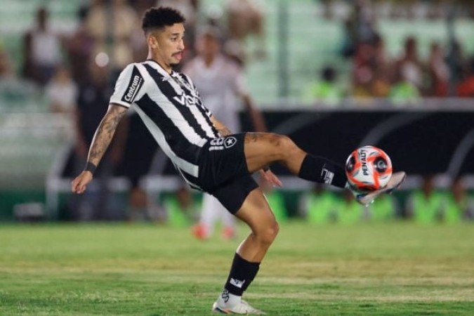 19) KAUÃ? (Volante) - 2 milhÃµes de euros (R$ 13,2 milhÃµes) - Foto: Vitor Silva/Botafogo