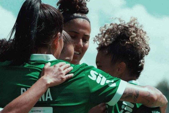 Jogadoras do Palmeiras comemoram gol no Dérbi deste sábado - (crédito: Foto: Divulgação / Palmeiras) Jogadoras do Palmeiras comemoram gol no Dérbi deste sábado - (crédito: Foto: Divulgação / Palmeiras)