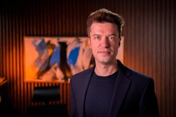 Arthur Igreja defende o controle do acesso à internet