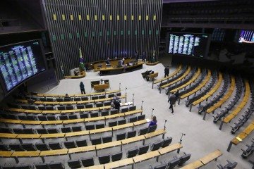 Um total de 268 deputados votaram a favor da urgência. Outros 199 parlamentares votaram contra a tramitação acelerada do texto -  (crédito: Câmara dos Deputados )