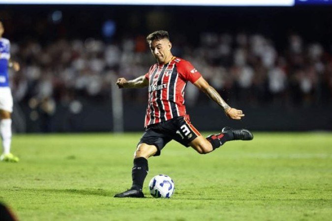 ENZO DÍAZ - Mais uma vez, o argentino não conseguiu ser o grande fator do jogoFoto: Rubens Chiri/São Paulo