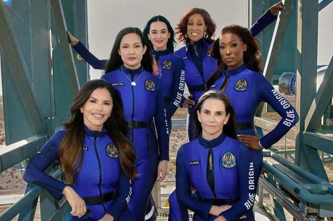 Katy Perry faz viagem para o espaço nesta segunda - (crédito: Reprodução/Instagram/@blueorigin) Katy Perry faz viagem para o espaço nesta segunda - (crédito: Reprodução/Instagram/@blueorigin)