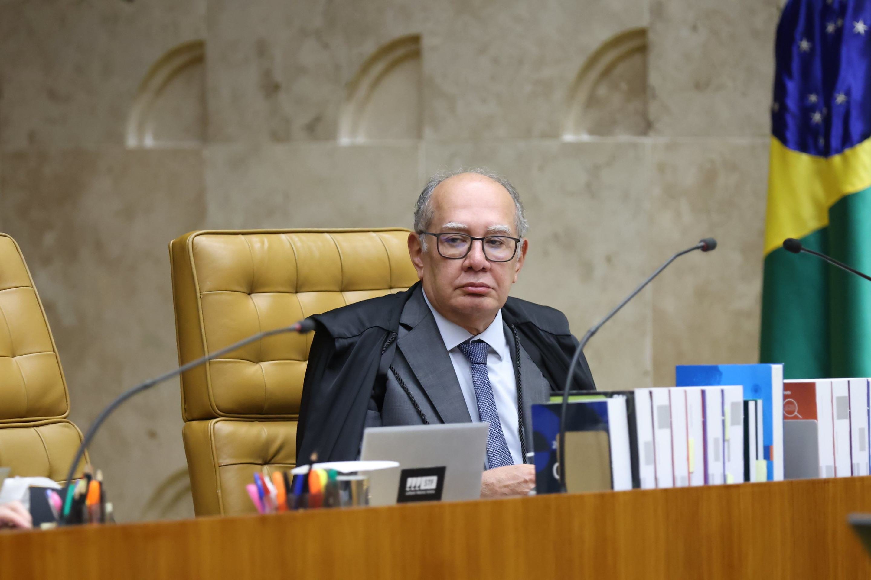 Gilmar Mendes suspende processos que discutem 'pejotização' Gilmar Mendes suspende processos que discutem 'pejotização'
