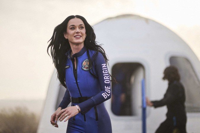 A missão espacial de Katy Perry transportou exemplares de batata-doce Beauregard e Covington, além das sementes do grão-de-bico BRS Aleppo, desenvolvidas nos programas de melhoramento genético da Embrapa. - (crédito: AFP) A missão espacial de Katy Perry transportou exemplares de batata-doce Beauregard e Covington, além das sementes do grão-de-bico BRS Aleppo, desenvolvidas nos programas de melhoramento genético da Embrapa. - (crédito: AFP)