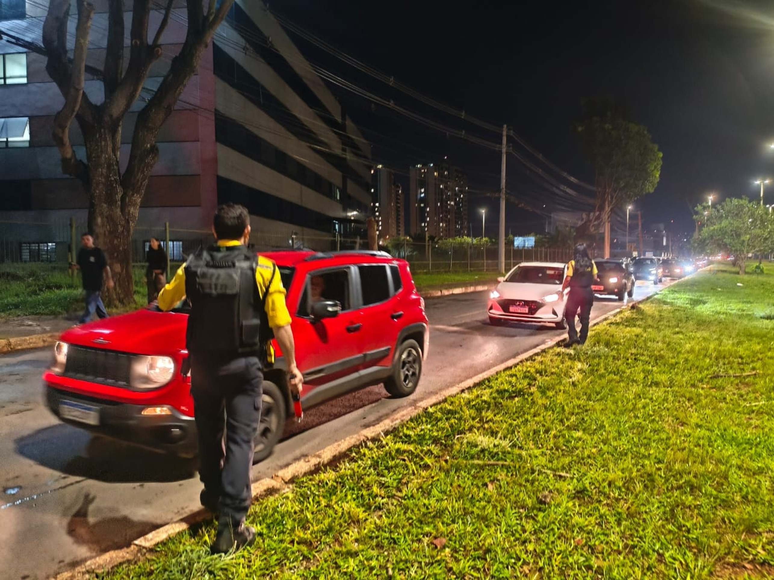 Detran autuou 129 condutores alcoolizados no fim de semana Detran autuou 129 condutores alcoolizados no fim de semana