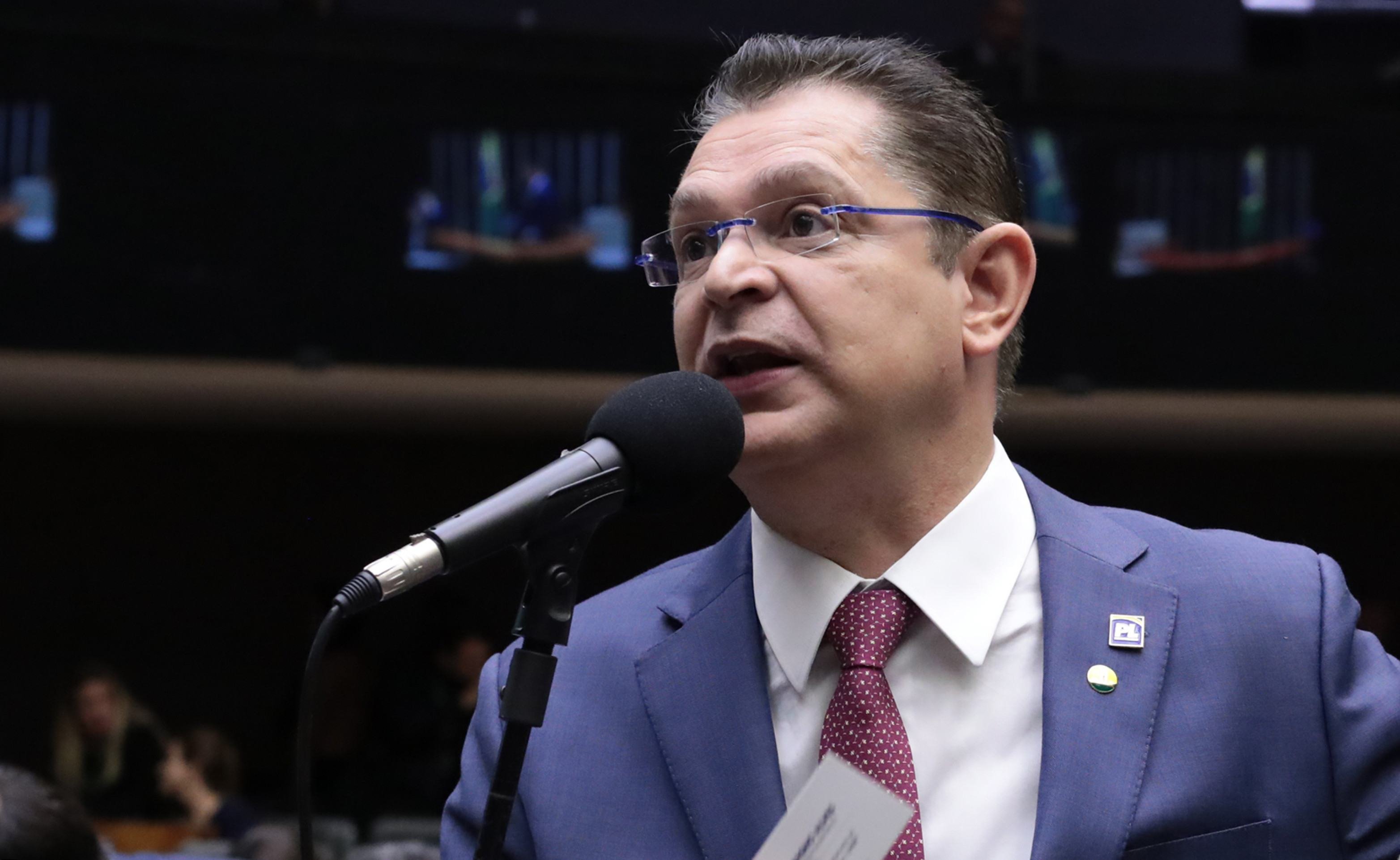 Após acordo de Motta e Glauber Braga, líder do PL pede 