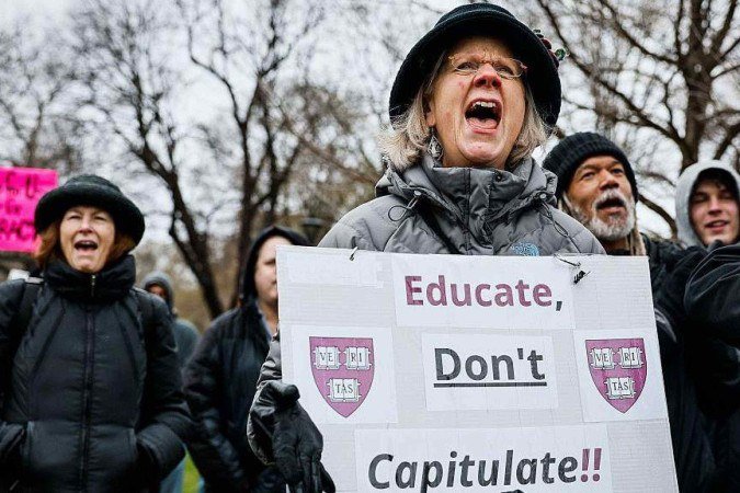 Por que Trump trava 'batalha' contra Harvard e outras universidades de prestígio dos EUA - (crédito: BBC Geral) Por que Trump trava 'batalha' contra Harvard e outras universidades de prestígio dos EUA - (crédito: BBC Geral)