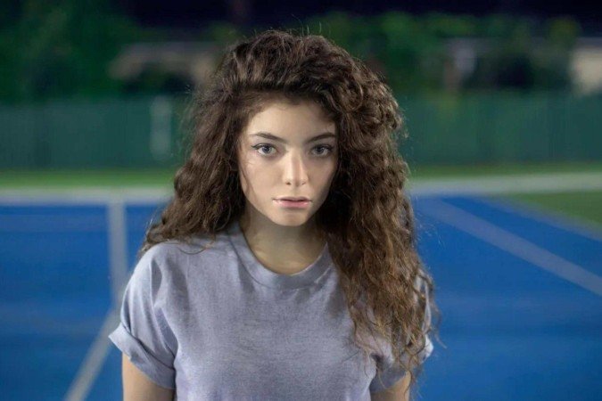 Detalhes sobre o retorno da carreira musical da Lorde - (crédito: TMJBrazil) Detalhes sobre o retorno da carreira musical da Lorde - (crédito: TMJBrazil)