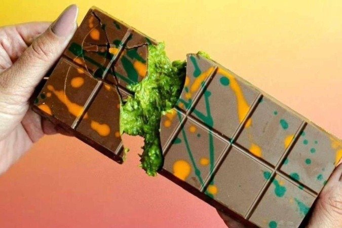 Knafeh é uma sobremesa popular em países como Egito e Turquia, e é feita com uma massa folhada, queijo doce e pistaches - (crédito: Getty Images) Knafeh é uma sobremesa popular em países como Egito e Turquia, e é feita com uma massa folhada, queijo doce e pistaches - (crédito: Getty Images)