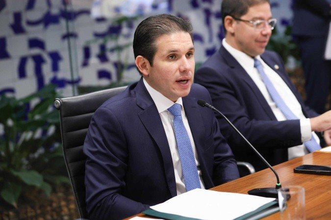 Motta rebate cobranças sobre anistia: Motta rebate cobranças sobre anistia: