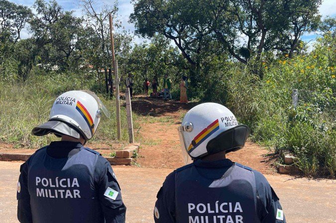 Três policias ficaram feridos em confronto com indígenas - (crédito: Foto: Davi Cruz/CB/DA Press) Três policias ficaram feridos em confronto com indígenas - (crédito: Foto: Davi Cruz/CB/DA Press)