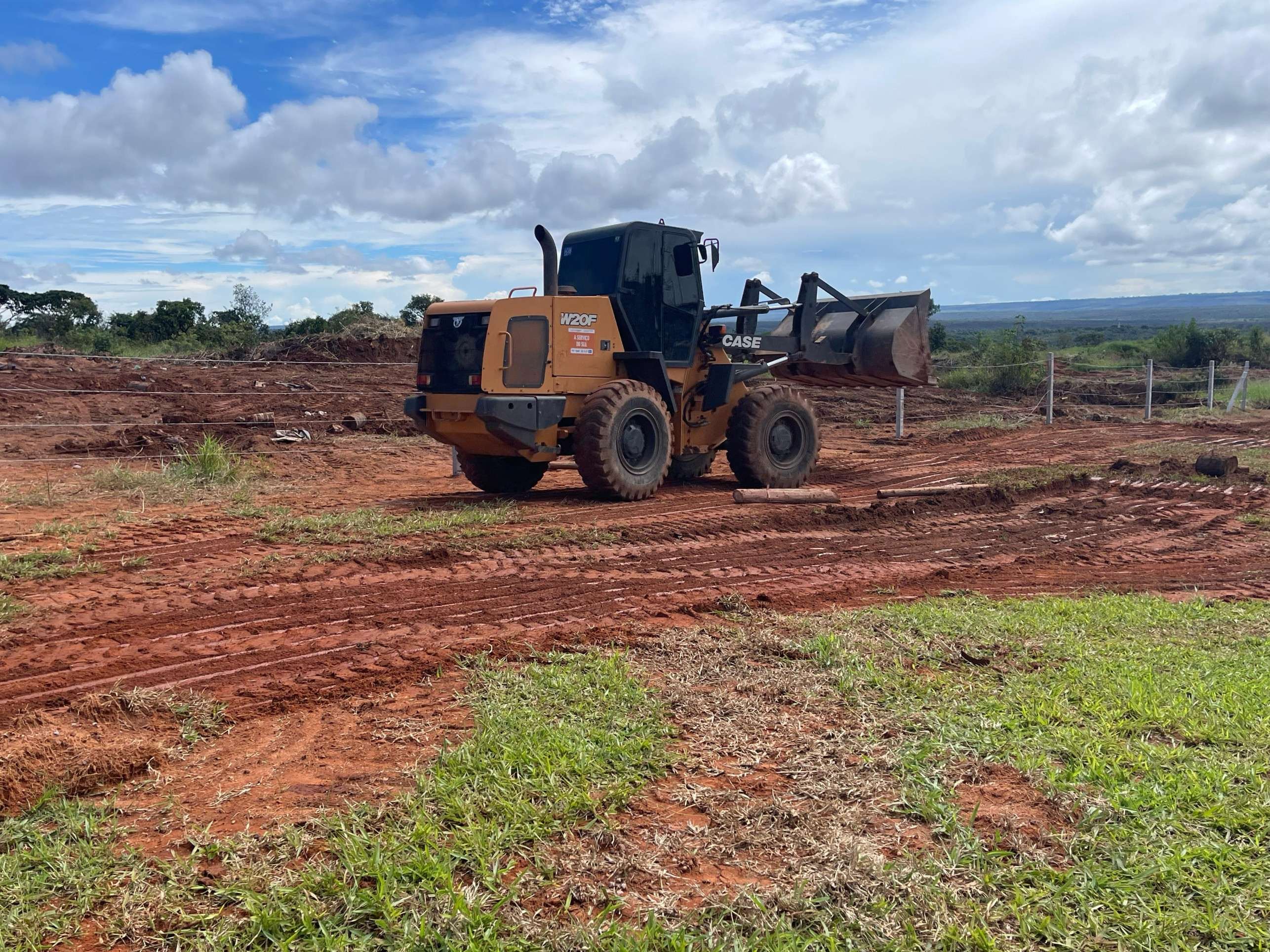 SLU faz limpeza em área do Noroeste após ação de desocupação