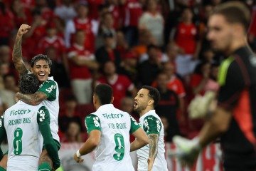 Palmeirense Facundo Torres comemora gol contra o Internacional no Estádio Beira-Rio - (crédito: Cesar Greco/Palmeiras) Palmeirense Facundo Torres comemora gol contra o Internacional no Estádio Beira-Rio - (crédito: Cesar Greco/Palmeiras)