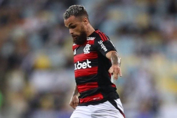 MICHAEL – Muito ativo no ataque pela esquerda, criou boas jogadas e serviu os companheiros. Mas não pode desperdiçar o gol claro que perdeu no primeiro tempo. Na etapa final, fez uma jogada genial depois de longa troca de passes que terminou com passe para Arrascaeta receber e fazer o quarto gol do time e sair em seguida sob aplausos. NOTA: 7,5. Foto: Gilvan de Souza/Flamengo