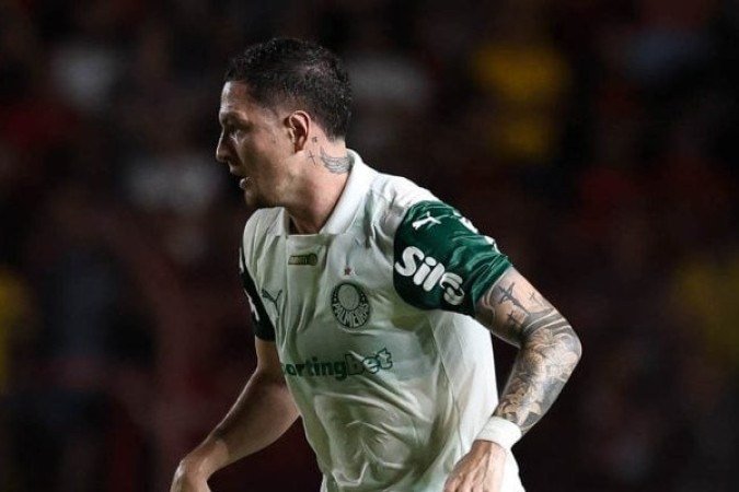 ANÍBAL MORENO - Muito bem na marcação de Alan Patrick e fundamental na proteção da defesa, sendo esse primeiro homem de marcação. Também apareceu no ataque com algumas finalizações de fora da área. - Nota: 6.0 - Foto: Cesar Greco/Palmeiras