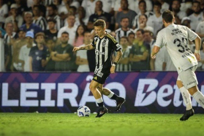 BERNARD - Foi discreto. Buscou o jogo, mas criou pouco. NOTA: 5,5 - Foto: Pedro Souza / Atlético