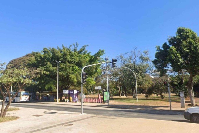 Com mais de 10 mil metros quadrados, a Praça 21 de Abril foi criada na década de 1960 - (crédito: Divulgação/Seduh) Com mais de 10 mil metros quadrados, a Praça 21 de Abril foi criada na década de 1960 - (crédito: Divulgação/Seduh)