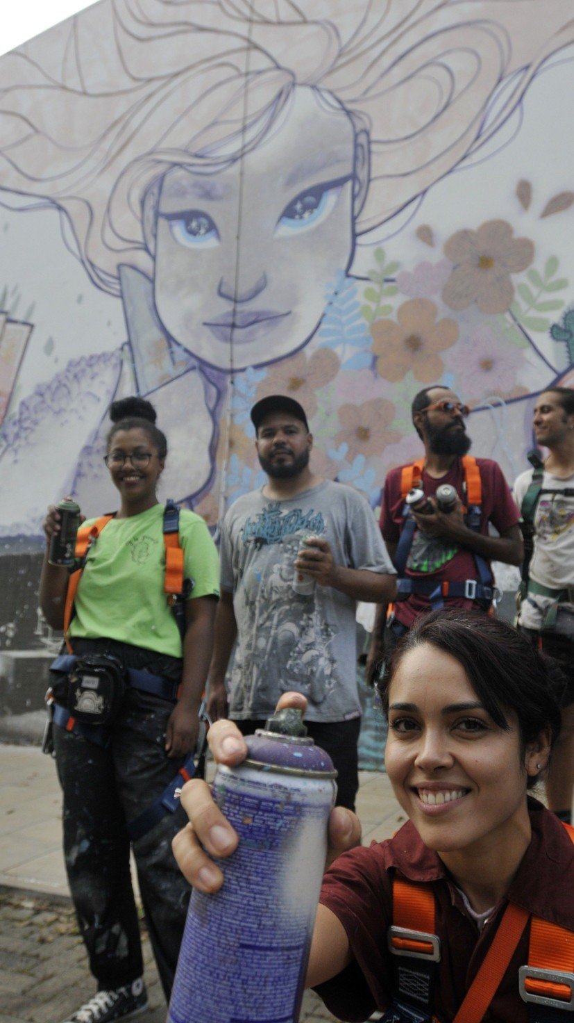  15/04/2025. Crédito: Minervino Júnior/CB/D.A Press. Brasil.  Brasilia - DF. Grafites e grafiteiros em Brasília. Camilla Siren, Mão,Bisa,Phanton e Vinicius Musgo. -  (crédito:  Minervino Júnior/CB)