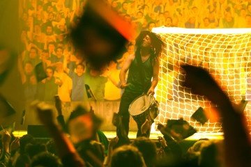  Os melhores do mundo: 30 anos
Fotos de Nick Elmoor. Curadoria: Dalton Camargos. Visitação diariamente, das 15h às 21h, no saguão da sala Martins Pena, no Teatro Nacional
