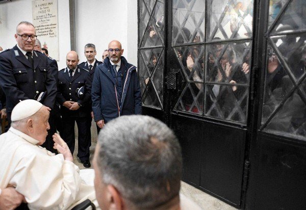 Imprensa do Vaticano/AFP