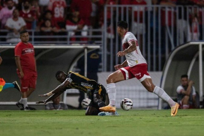 CRB venceu o Volta Redonda, segue invicto e lidera a Série B. Já o Voltaço ainda não venceu - (crédito: - Foto: Francisco Cedrim/CRB) CRB venceu o Volta Redonda, segue invicto e lidera a Série B. Já o Voltaço ainda não venceu - (crédito: - Foto: Francisco Cedrim/CRB)