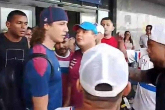 David Luiz é cobrado pela torcida do Fortaleza - (crédito: Foto: Reprodução) David Luiz é cobrado pela torcida do Fortaleza - (crédito: Foto: Reprodução)