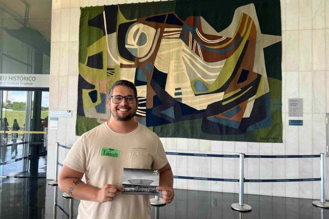 Alexandre Maia, morador do Rio de Janeiro, aproveitou o feriado para visitar a cidade e conhecer o o Palácio do Congresso Nacional.