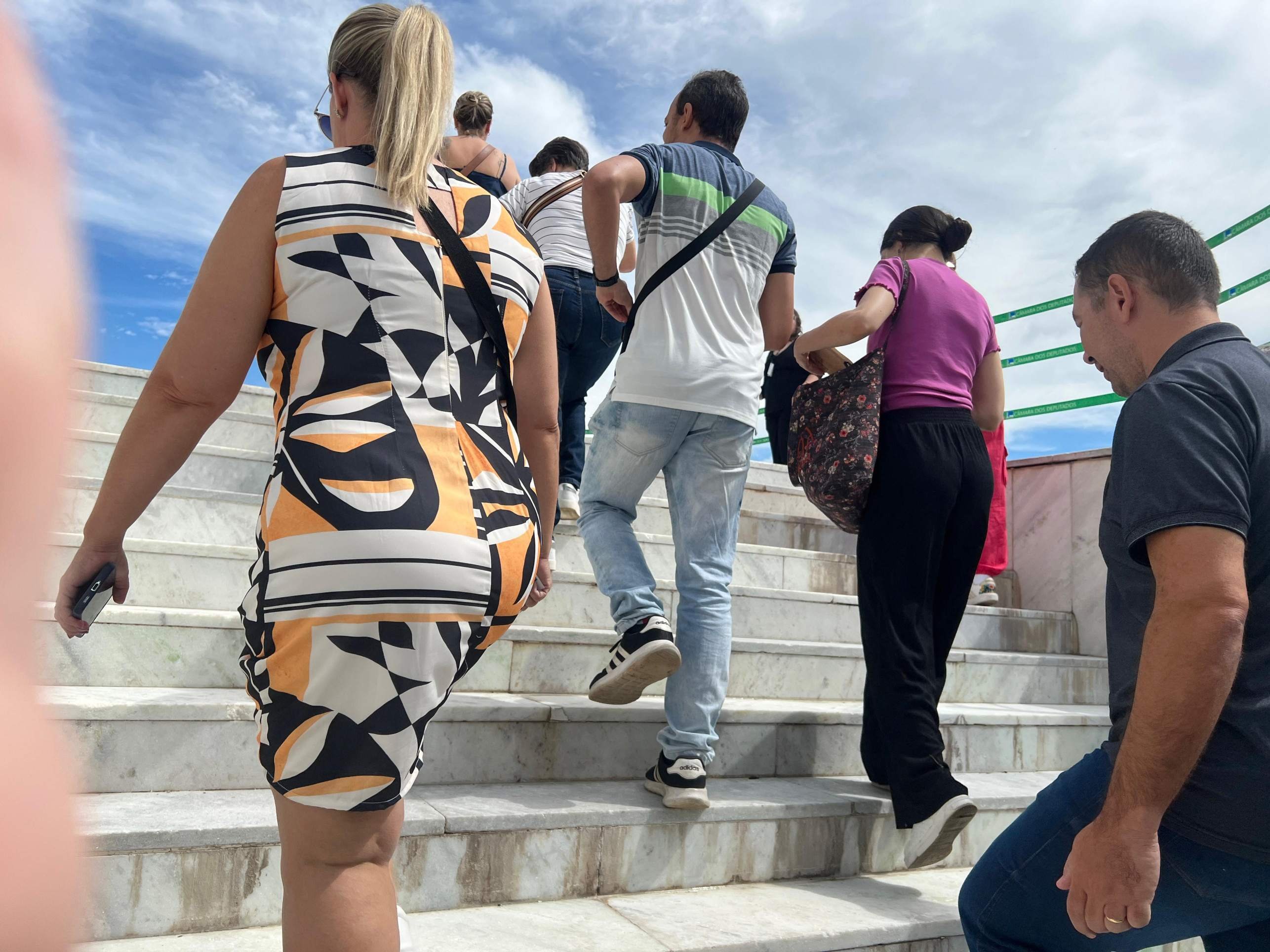 Em roteiro de visita in&Atilde;&copy;dito, visitantes t&Atilde;&ordf;m acesso &Atilde;&nbsp; rampa das c&Atilde;&ordm;pulas do Pal&Atilde;&iexcl;cio do Congresso Nacional. 