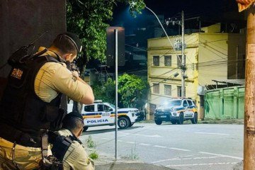Militares em Divinópolis realizam treinamento para combater 'Novo Cangaço' -  (crédito: PMMG)