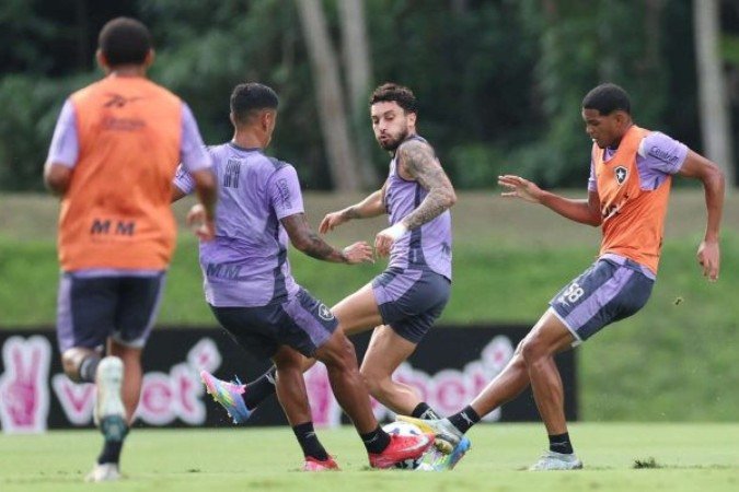 Botafogo se prepara para reencontrar o Atlético, neste domingo (20), pelo Campeonato Brasileiro -  (crédito: Foto: Vitor Silva/Botafogo)