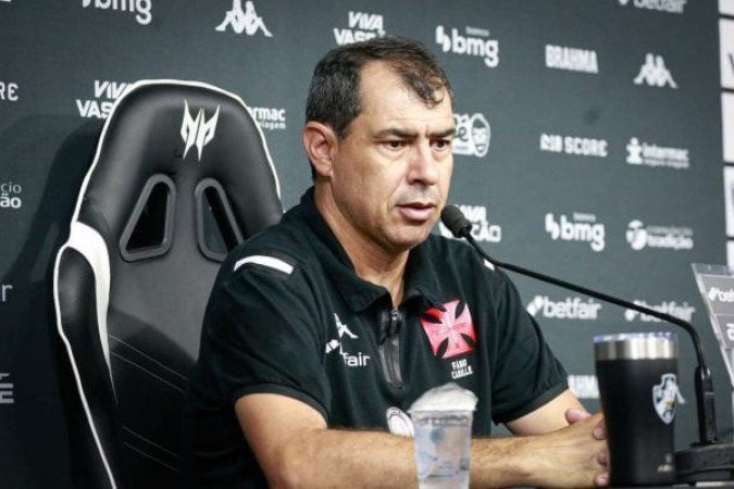 Carille se diz satisfeito com a postura do Vasco em empate com o Flamengo - (crédito: Foto: Dikran Sahagian/CRVG) Carille se diz satisfeito com a postura do Vasco em empate com o Flamengo - (crédito: Foto: Dikran Sahagian/CRVG)