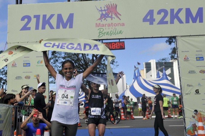  Juliana Pereira campeã  dos 42 km da Maratona de 2024 -  (crédito:  Minervino Júnior/CB/D.A.Press)