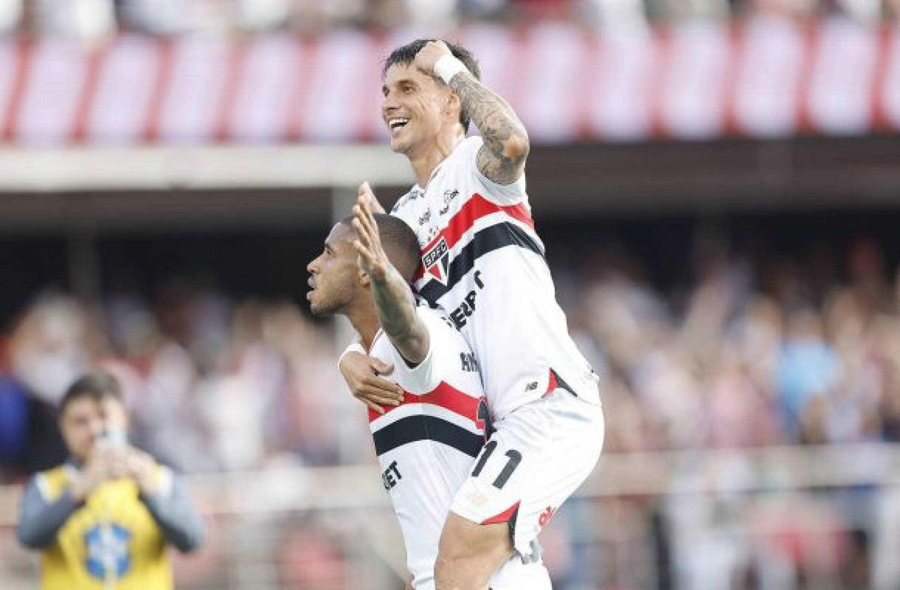 São Paulo supera o Santos no Morumbis e agora soma 7 pontos no Brasileirão -  (crédito: Foto: Paulo Pinto / São Paulo FC)