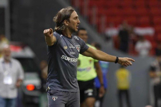 Zubeldía completou um ano de São Paulo neste domingo (20) - (crédito: Foto: Rubens Chiri / São Paulo FC) Zubeldía completou um ano de São Paulo neste domingo (20) - (crédito: Foto: Rubens Chiri / São Paulo FC)