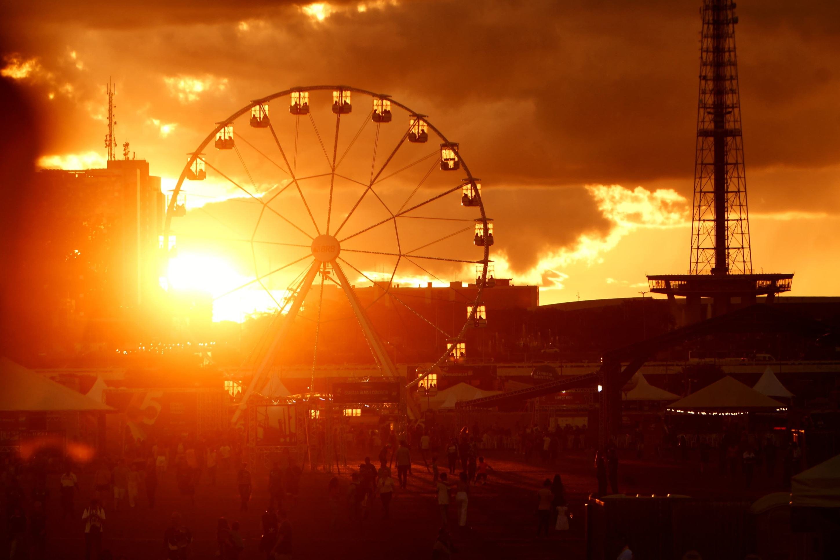  Comemora&ccedil;&atilde;o do Anivers&aacute;rio de Brasilia.  