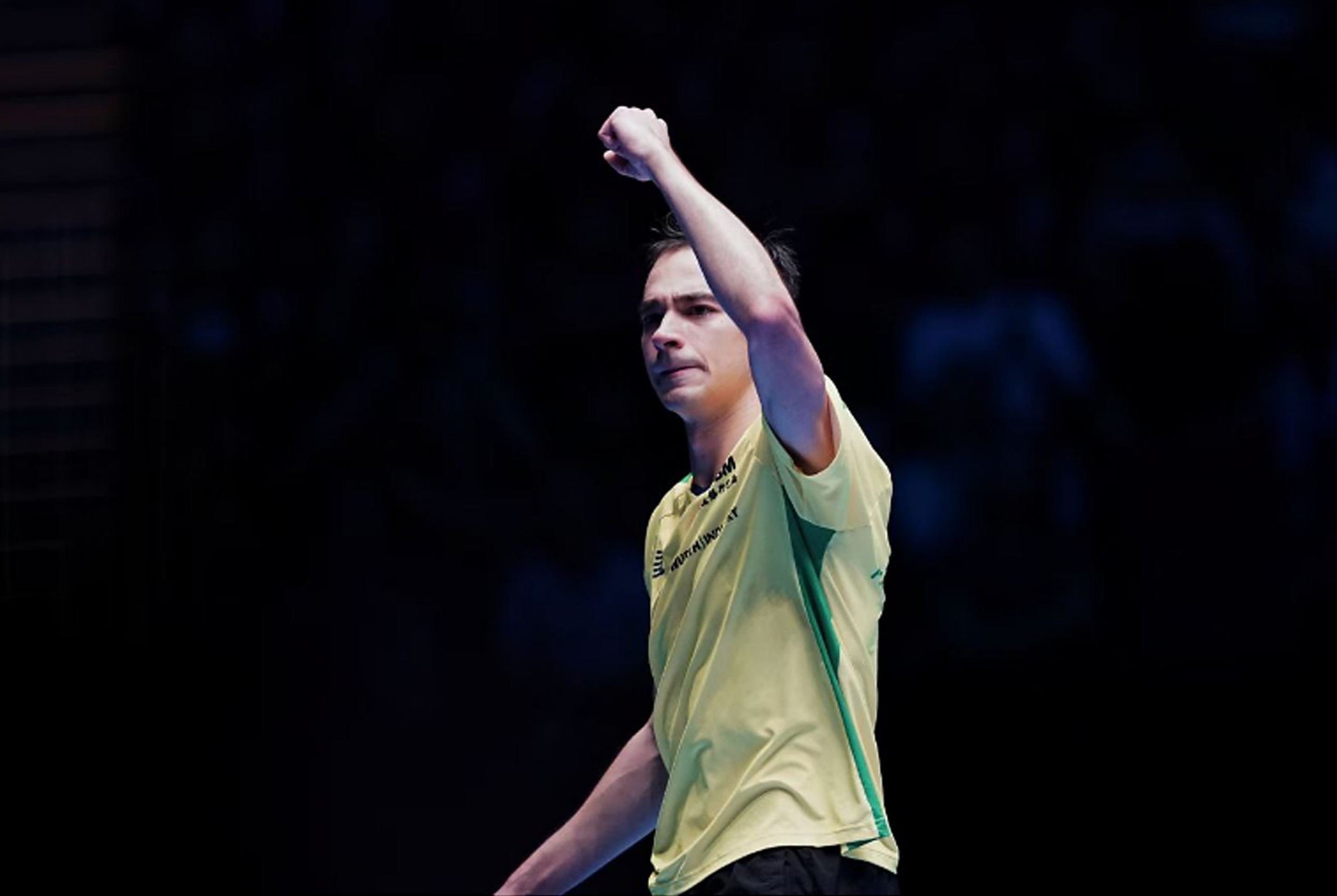 Hugo Calderano vence chinês e vai à final do mundial de tênis de mesa