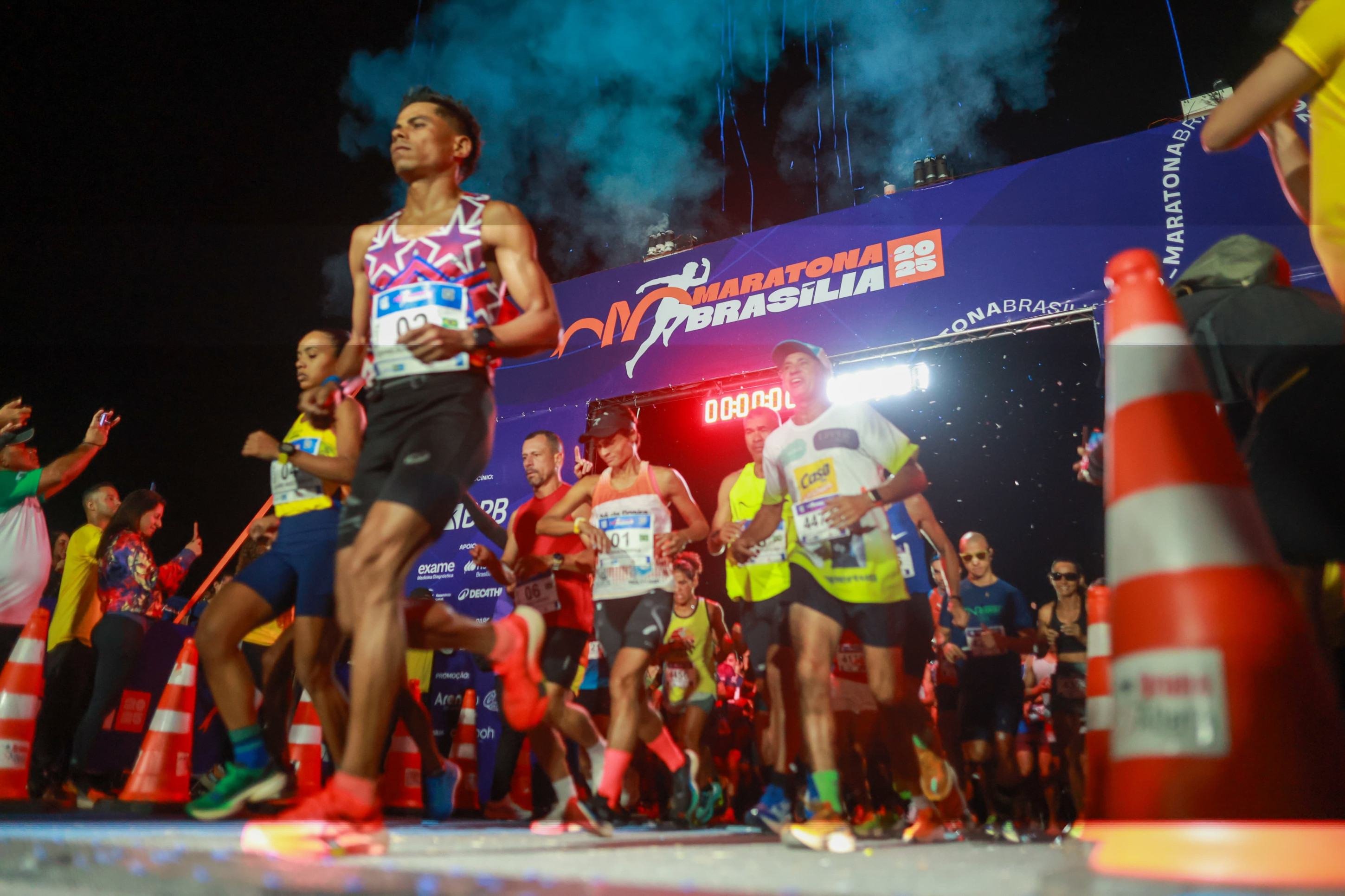 Largada aconteceu pouco antes do nascer do sol