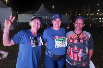 Maria (E), Ieda (C) e Lucimar, amigas e veteranas na disputa, querem encarar desafios maiores