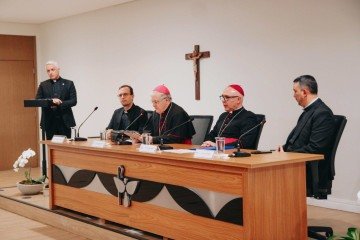 Em coletiva de imprensa, CNBB prestou homenagens ao papa Francisco -  (crédito: CNBB/Reprodução)