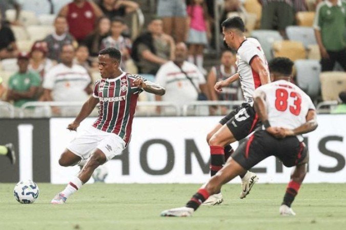 Arias reclamou de um possível pênalti no duelo entre Fluminense e Vitória pelo Brasileirão -  (crédito: - Foto: Marina Garcia/Fluminense)