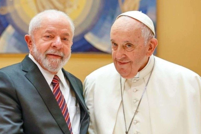 Lula e o papa Francisco possuíam uma relação de amizade, e se conheceram quando Jorge Bergoglio ainda era cardeal em Buenos Aires
- (crédito: Ricardo Stuckert/Secom) Lula e o papa Francisco possuíam uma relação de amizade, e se conheceram quando Jorge Bergoglio ainda era cardeal em Buenos Aires
- (crédito: Ricardo Stuckert/Secom)